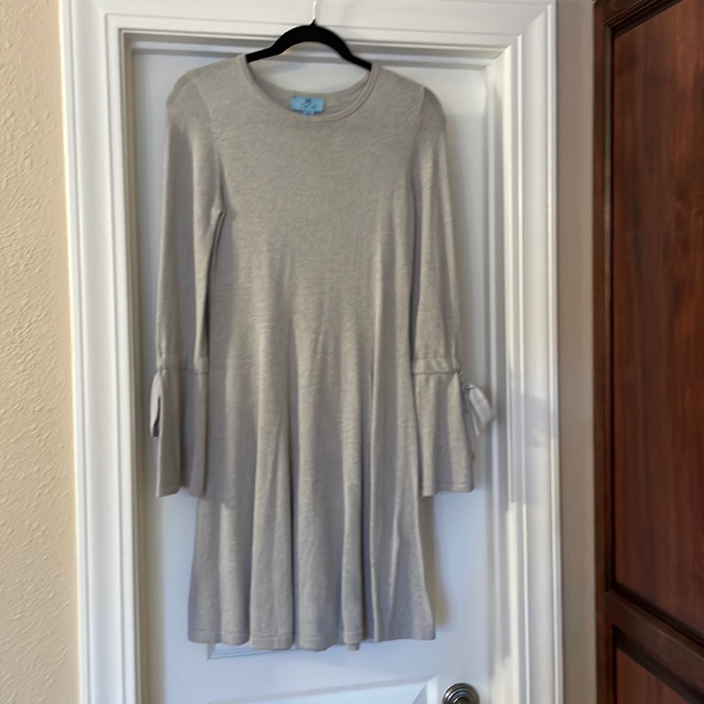 Gray sweater dress with tie on sleeves